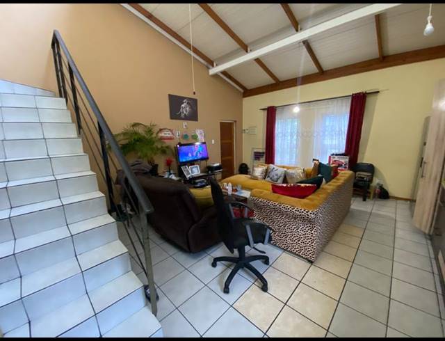3 BEDROOM APARTMENT FOR SALE IN MAITLAND